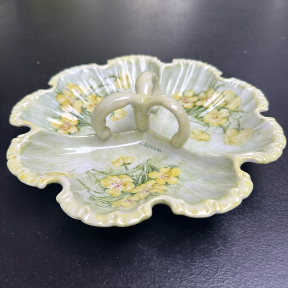 Vintage Floral Ruffle Edge Gold Trim Hand Painted Artist SignedE. Bloom